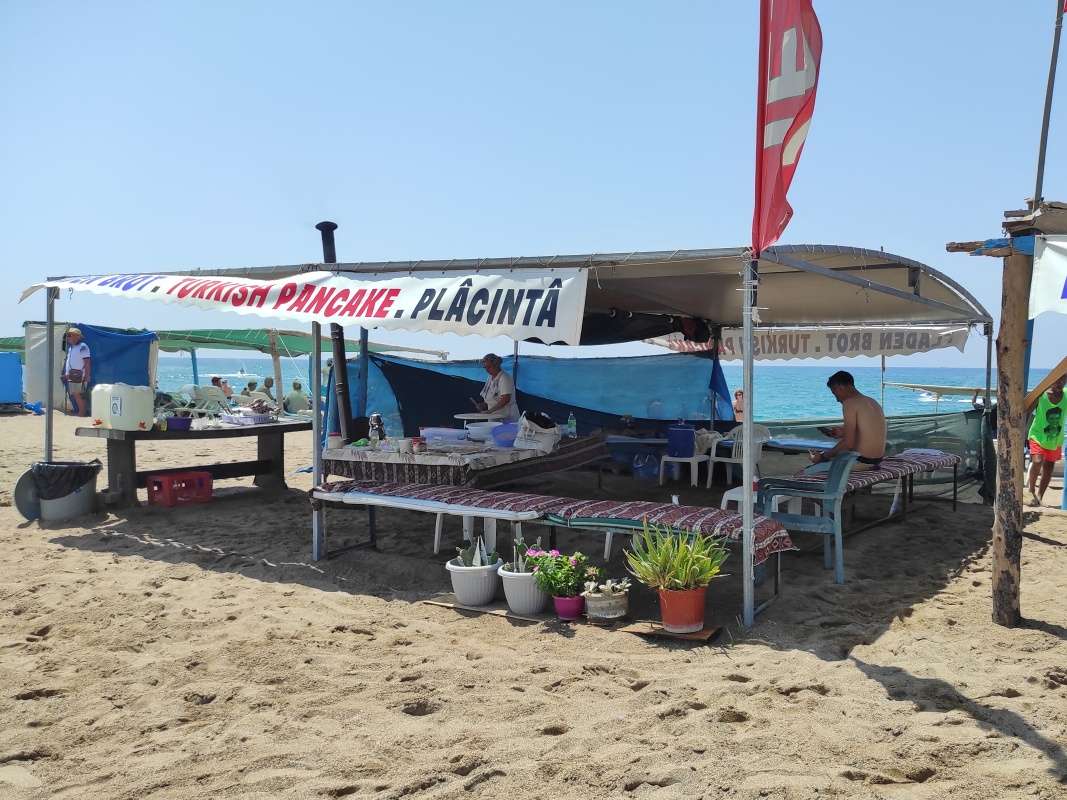 Kleopatra pláž na pásiku medzi Manavgatom a Stredozemným morom