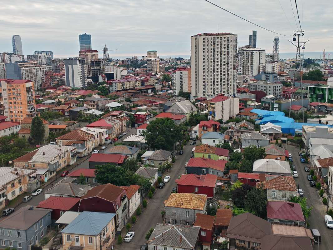 Výhľad z lanovky na Batumi