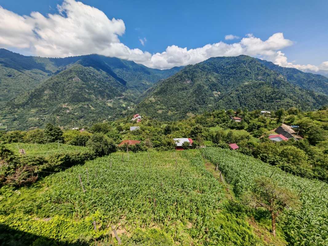 Výhľady na Machakhela národný park