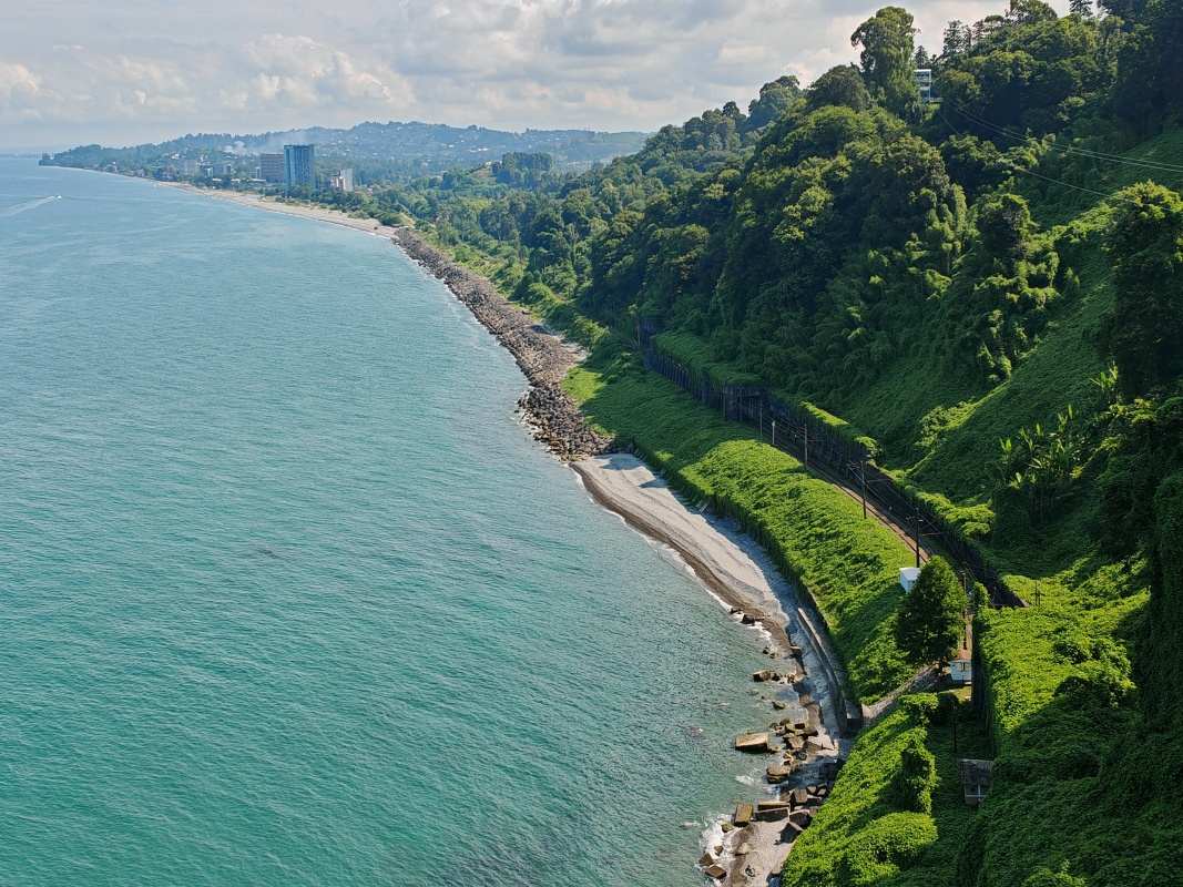 Botanická záhrada, trasa zipline po pobreži mora, výhľad od cieľa