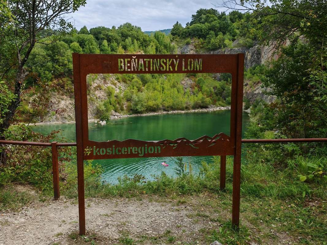 Beňatínsky lom