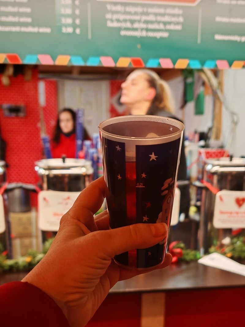 Vianočné trhy, Hlavné námestie