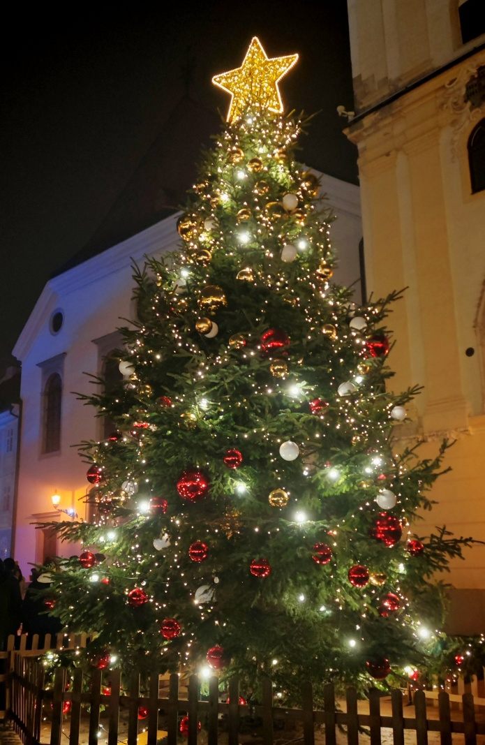 Vianočné trhy, Hlavné námestie