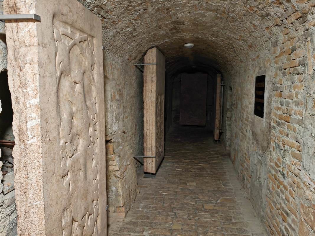 Dóm sv. Martina, podzemná krypta