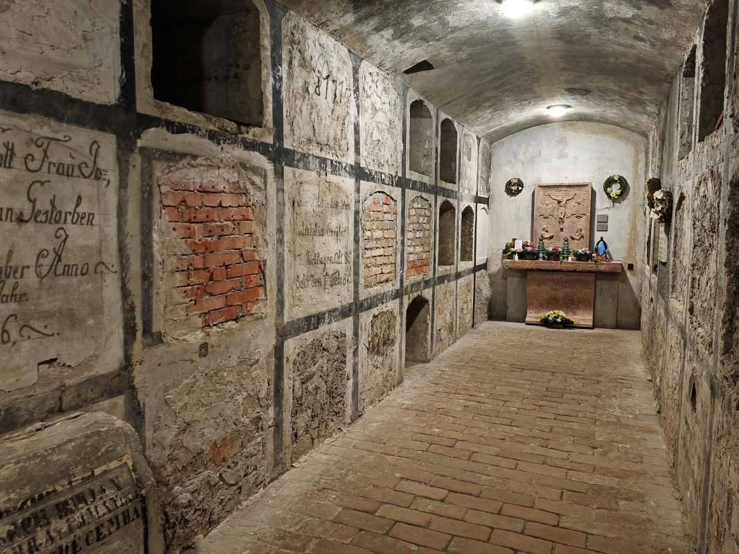 Dóm sv. Martina, podzemná krypta