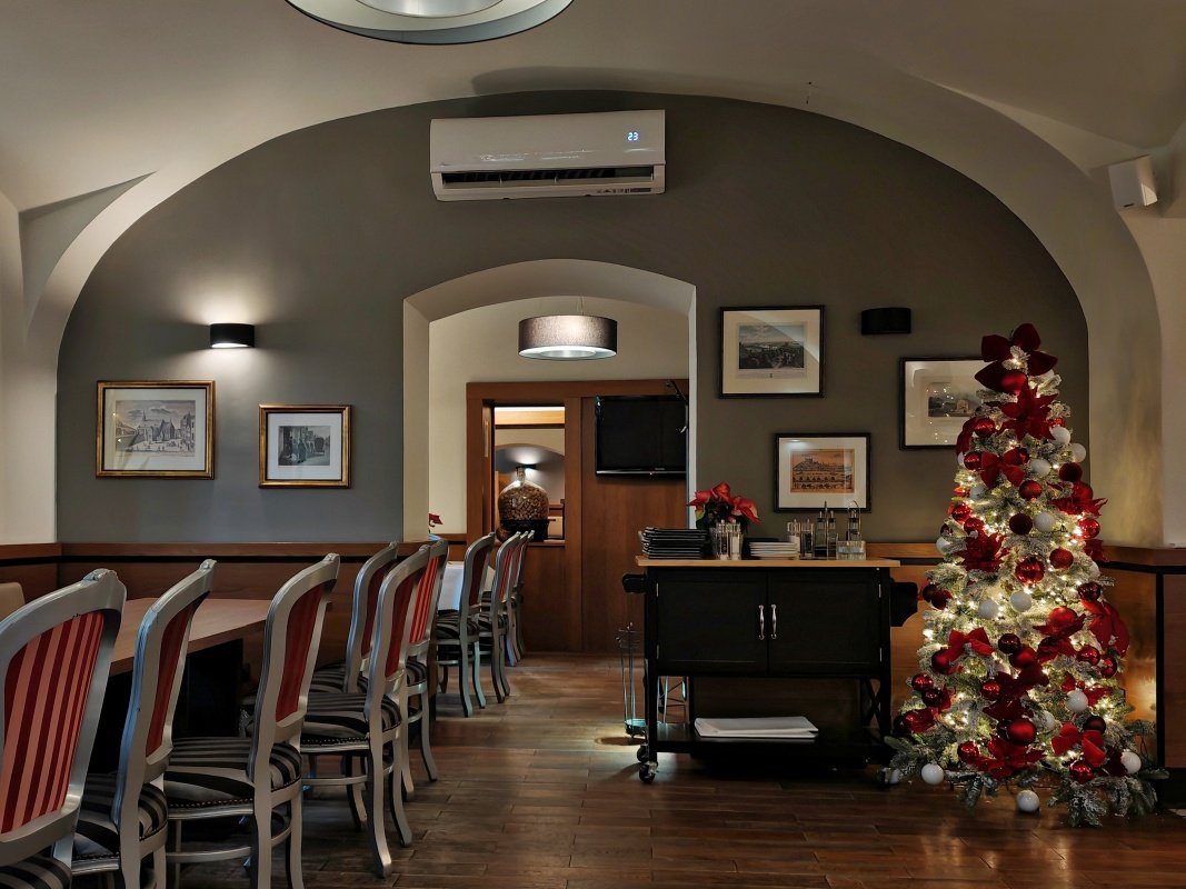 Hradná reštaurácia