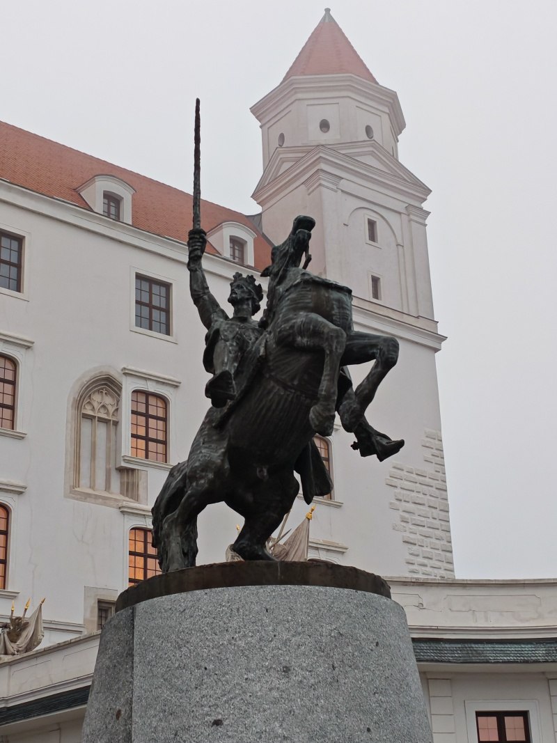 Jazdecká socha Svätopluka