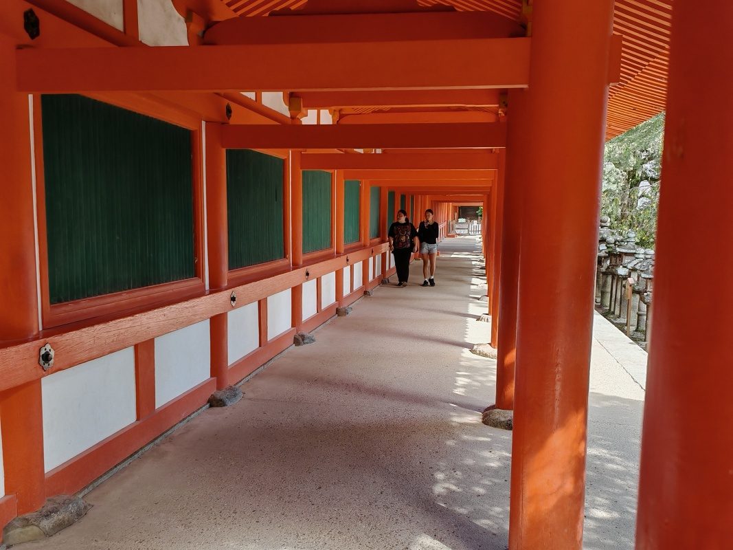 Kasugataisha Shrine - šintoistická svätyňa tisicov lampášov