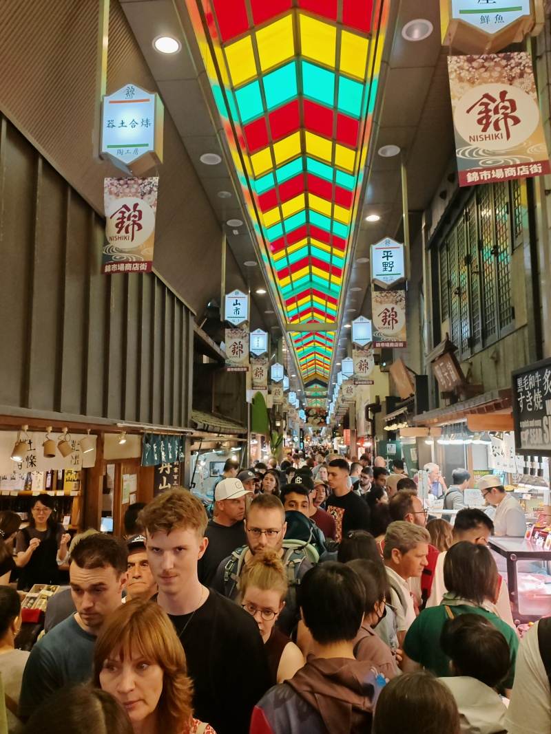Nishiki market