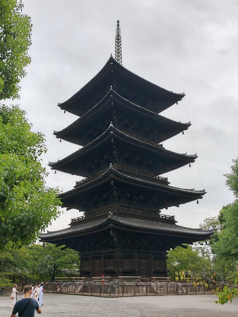 Budhiostický To-ji chrám - pagoda