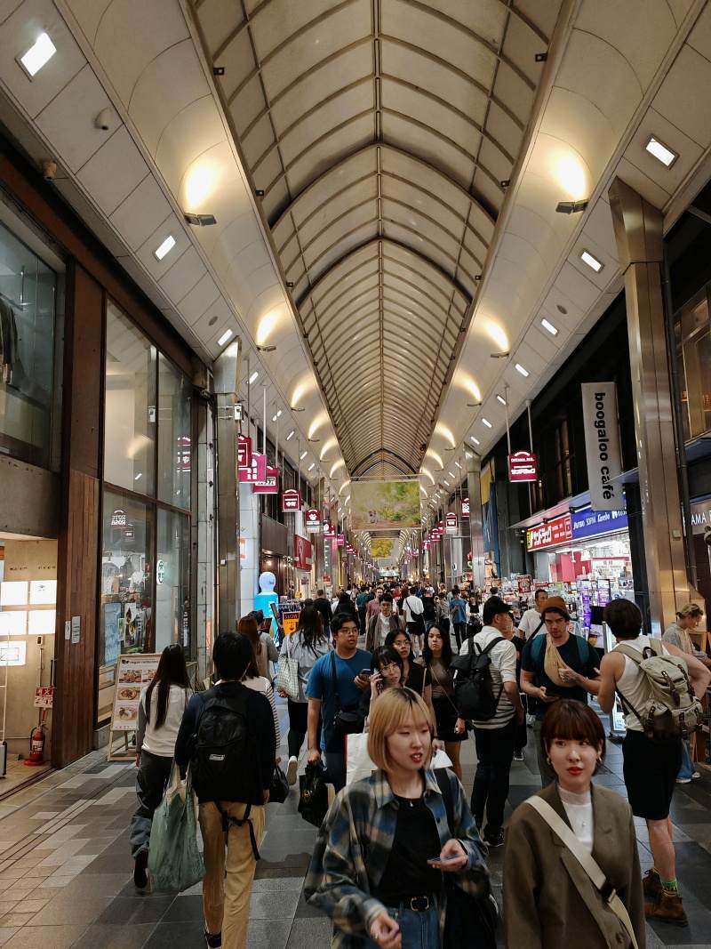 ... na Nishiki market :D