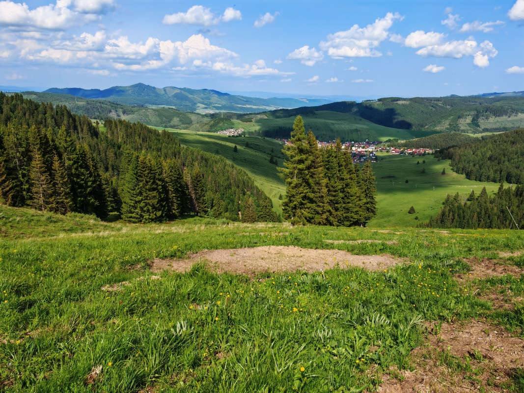 Lezieme po zjazdovke - výhľad