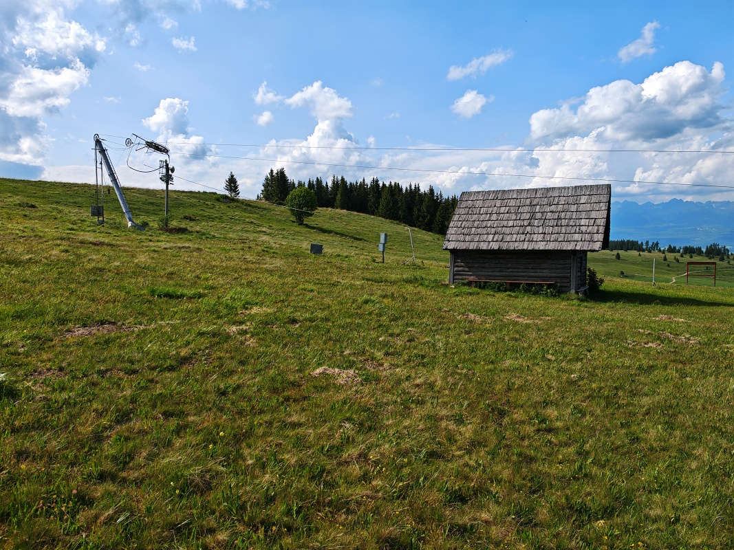 Na vrchodle zjazdovky