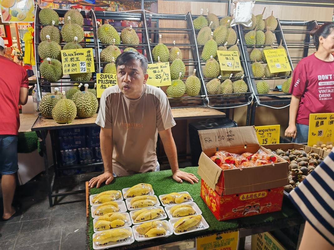Jalan Alor Food Street - durian