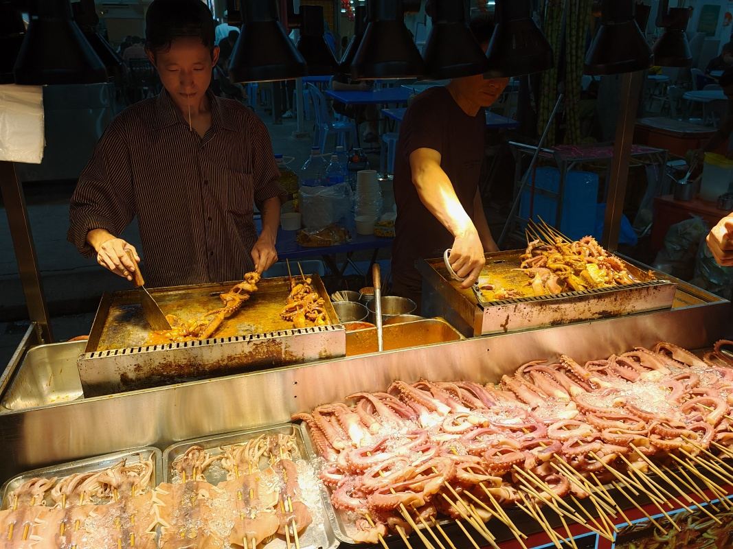 Jalan Alor Food Street