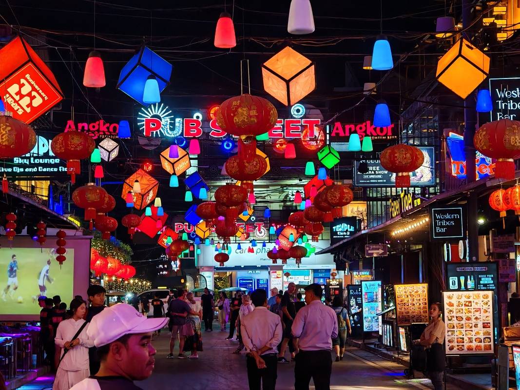 Pub Street v Siem Reap