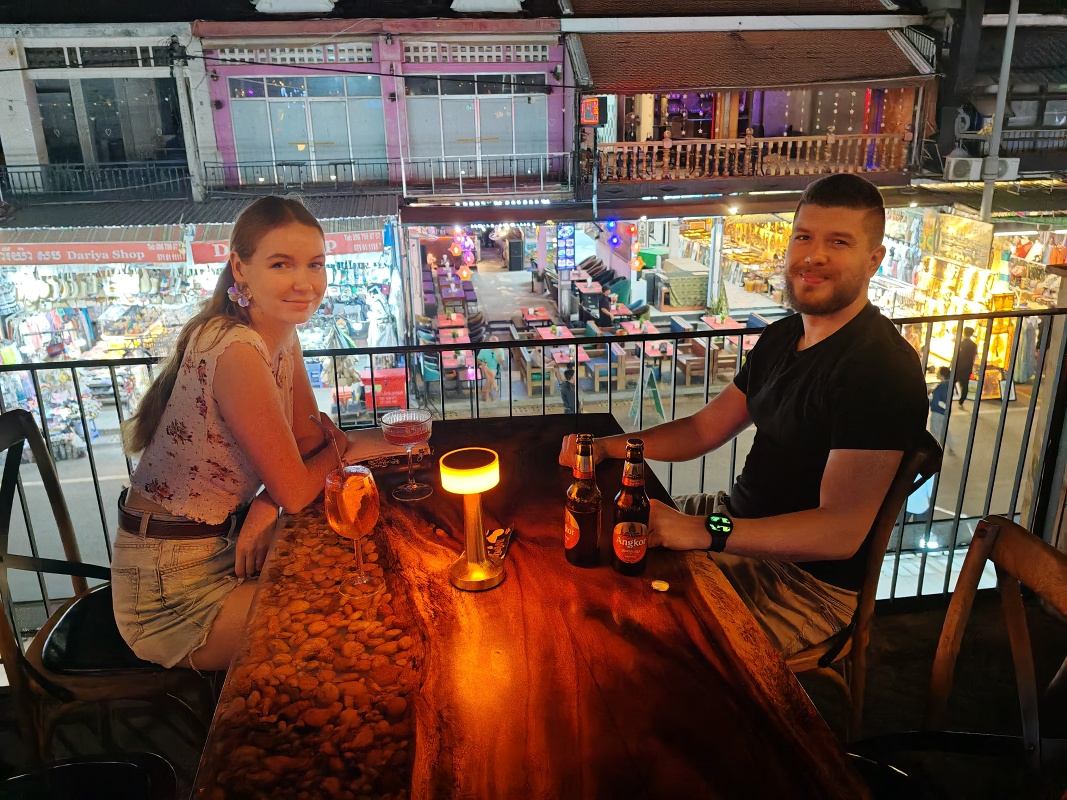 Večerný drink v Siem Reap