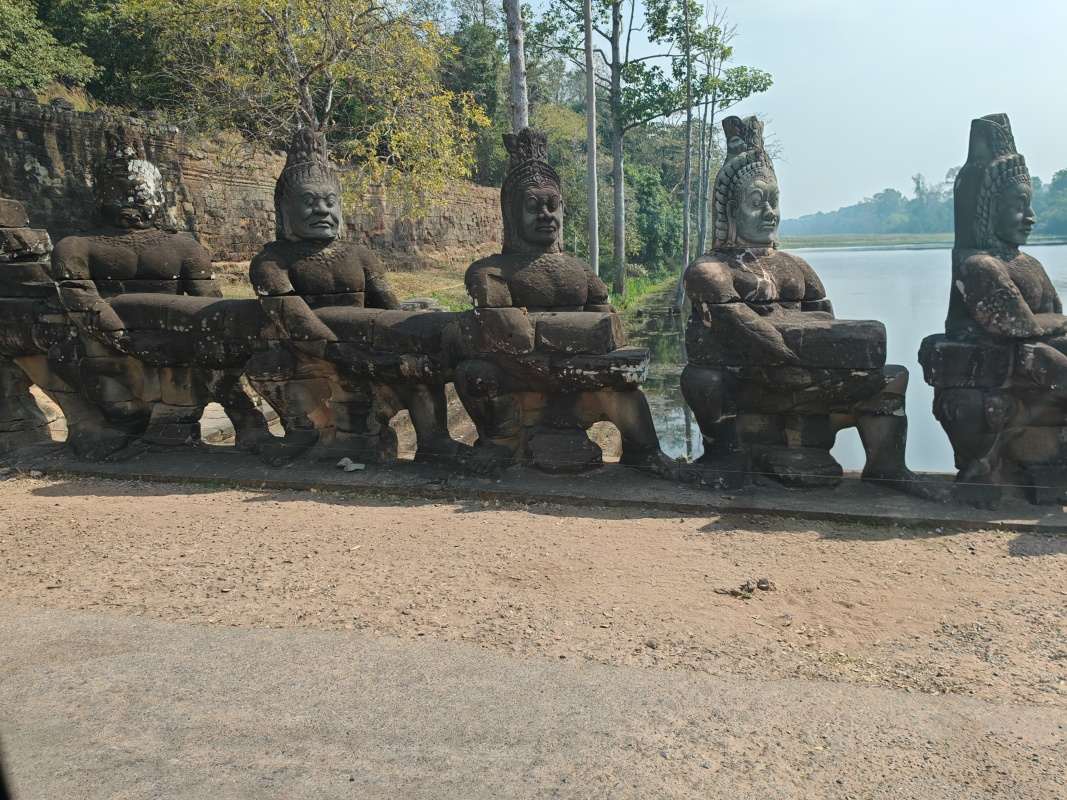 Most pred Južnou bránou do Angkor Thom