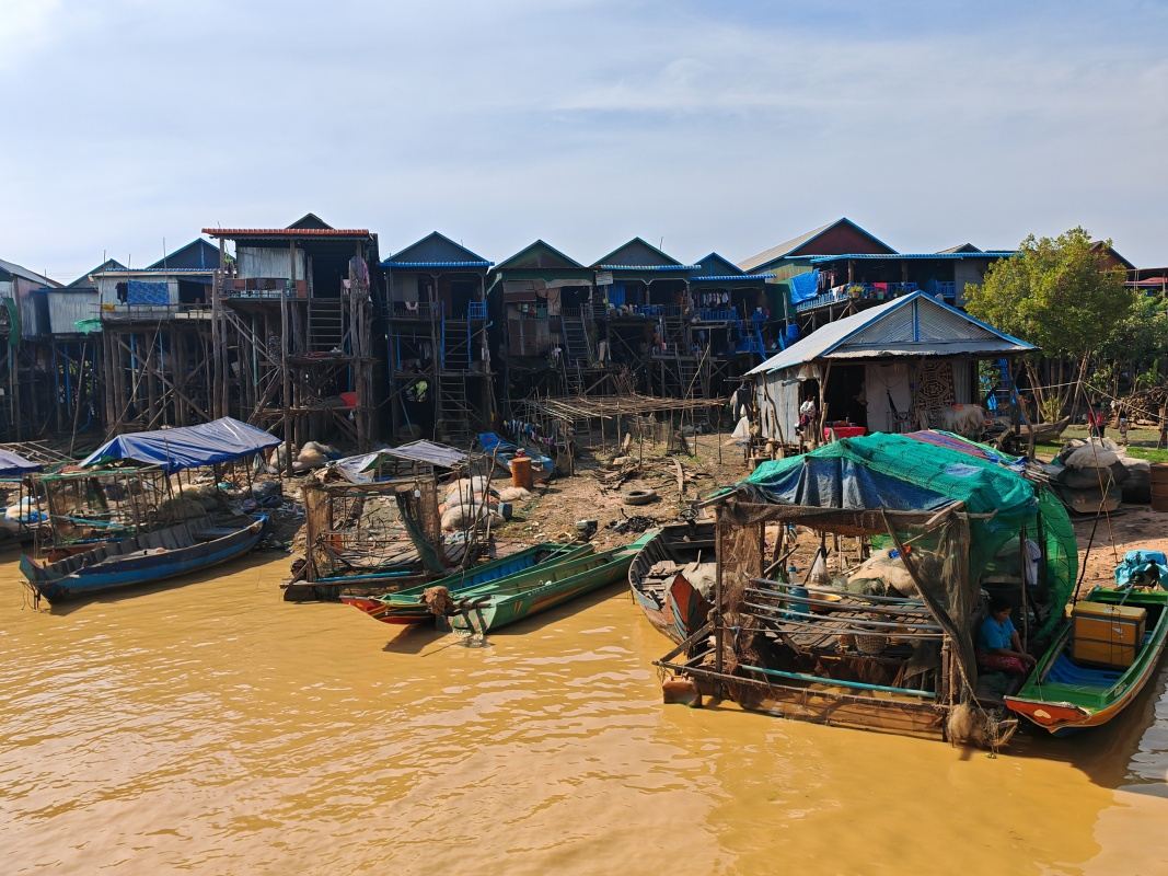 Plavíme sa po prítoku Tonlé Sap