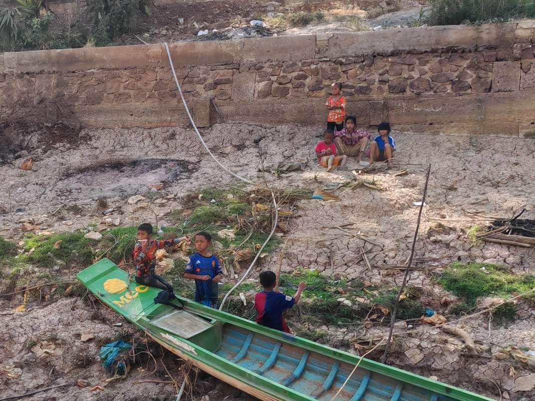 Plavíme sa po prítoku Tonlé Sap