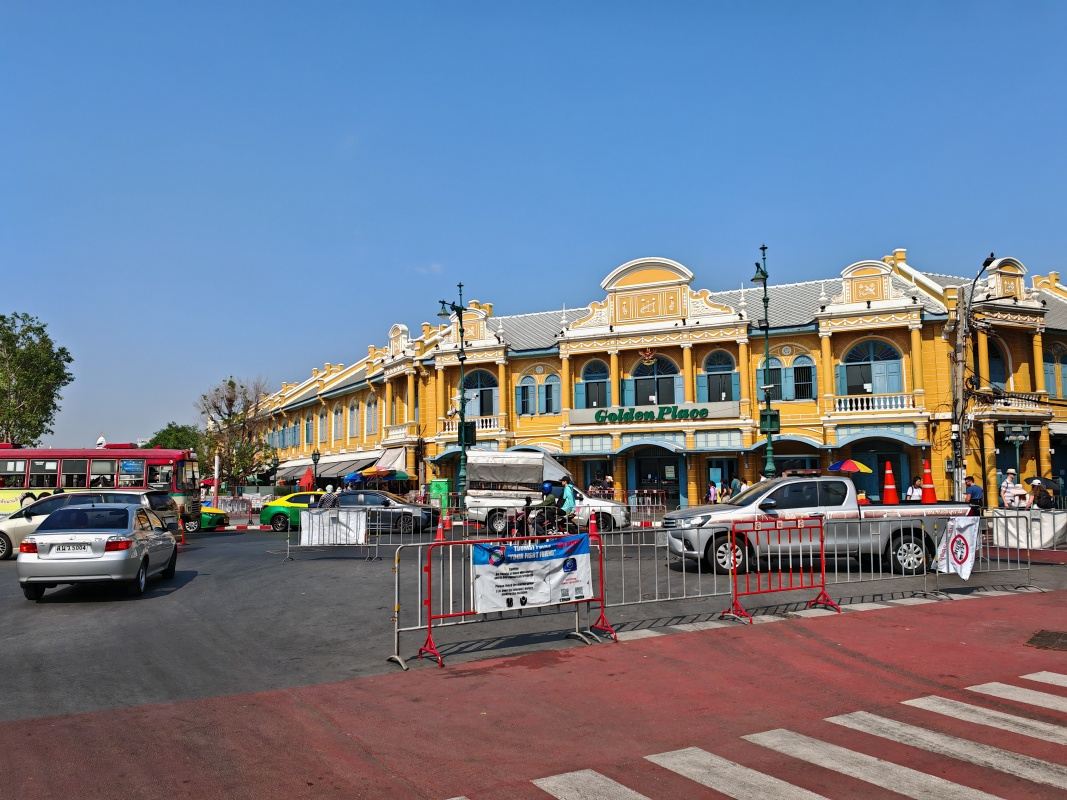 Pred Veľkým palácom