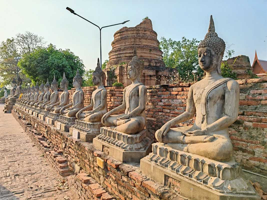 Wat Yai Chai Mongkhon