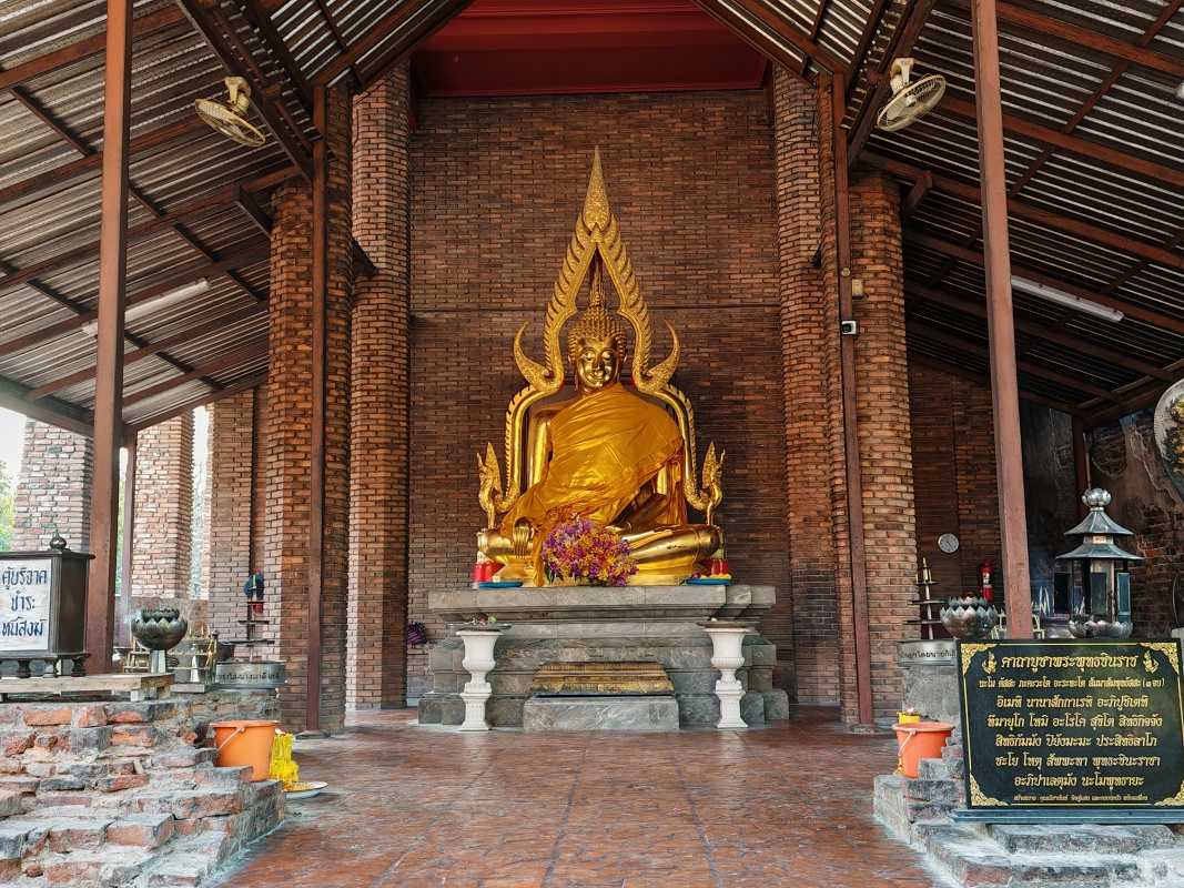 Wat Yai Chai Mongkhon - súčasný chrám