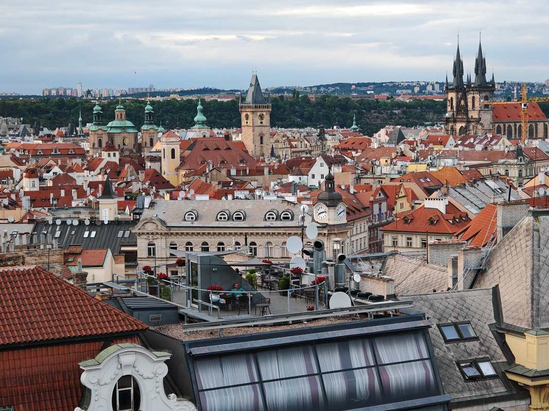 Výhľad zo strechy Fly Vista