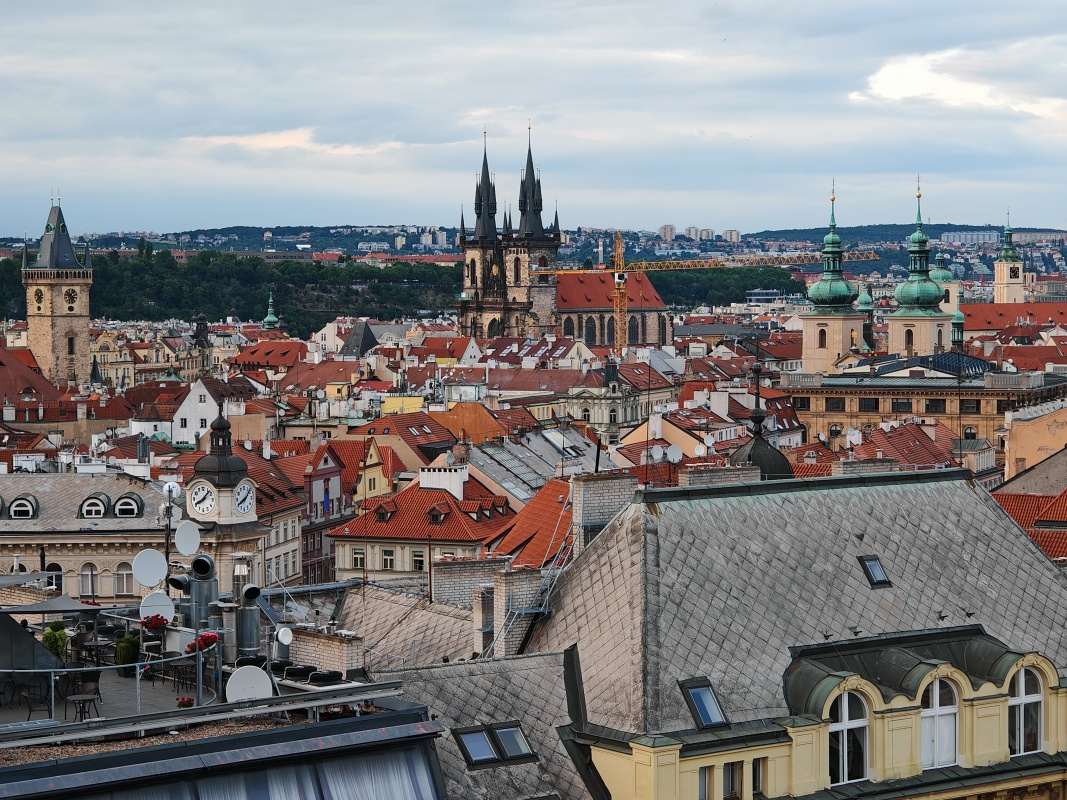 Výhľad zo strechy Fly Vista