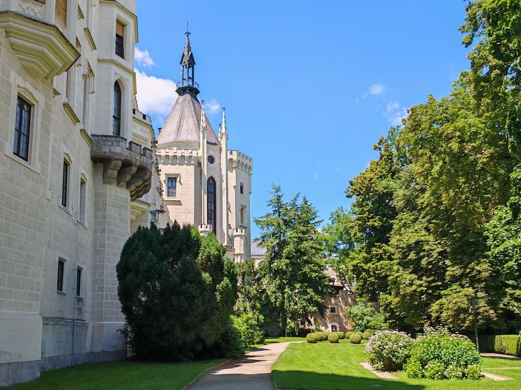 Zadná záhrada zámku Hluboká