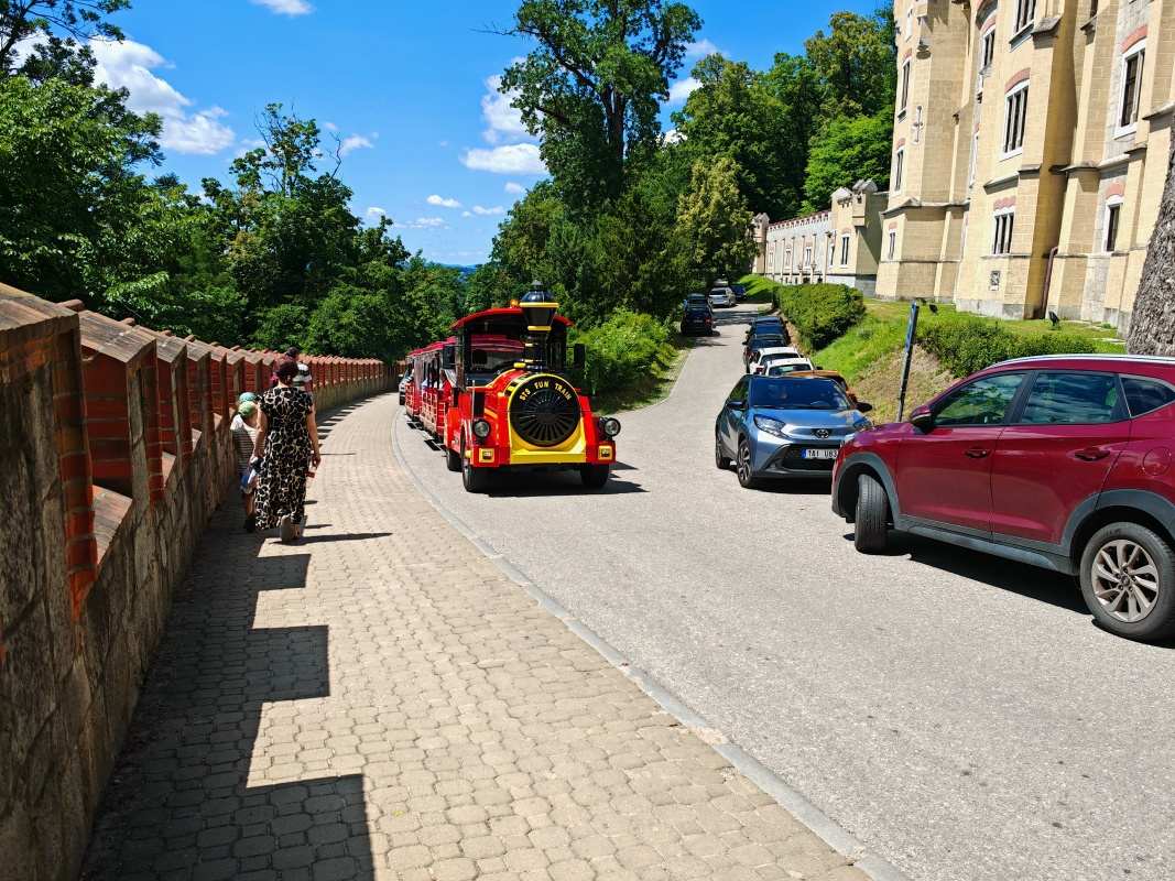 A už odchádzame úplne, úplne ...