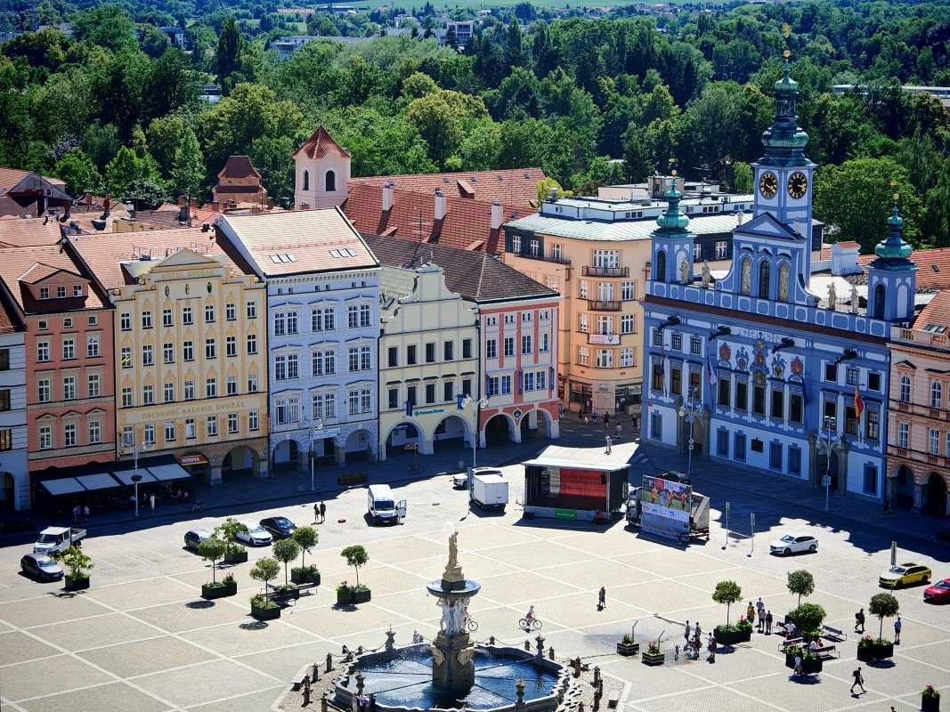 České Budějovice, Čierna veža, výhľad na Námestie Přemysla Otakara II.