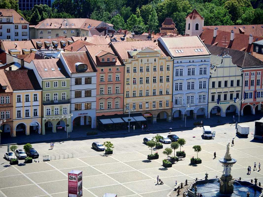 České Budějovice, Čierna veža, výhľad na Námestie Přemysla Otakara II.