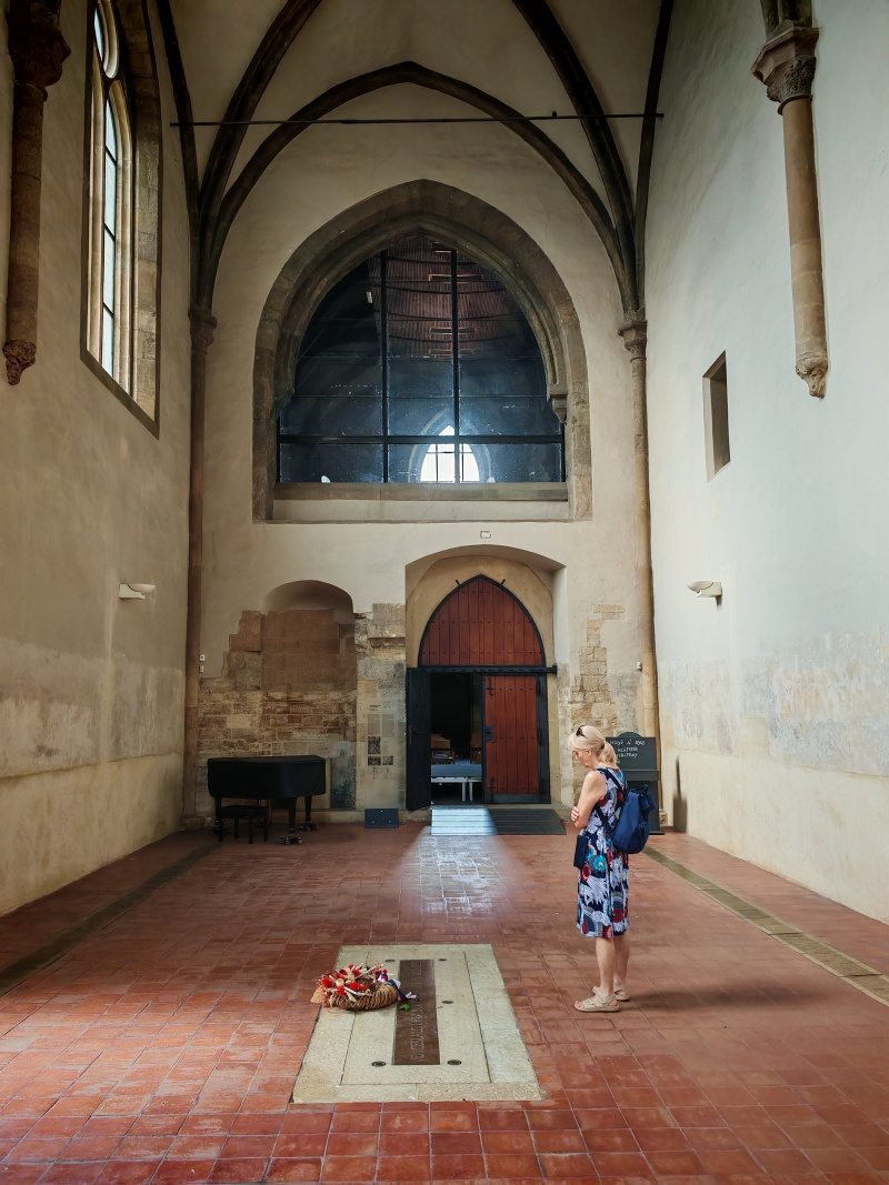 Kláštor sv. Anežky Českej, Kostol sv. Františka s hrobkou Václava I.