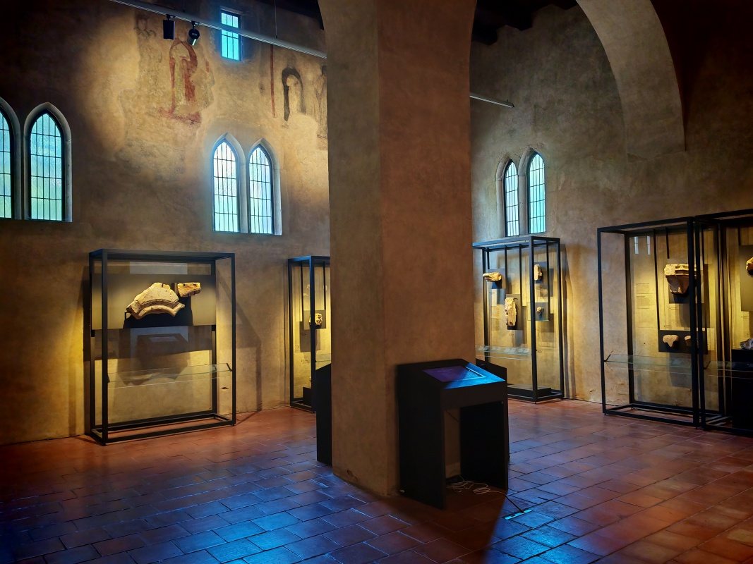 Kláštor sv. Anežky Českej, kláštor klarisiek