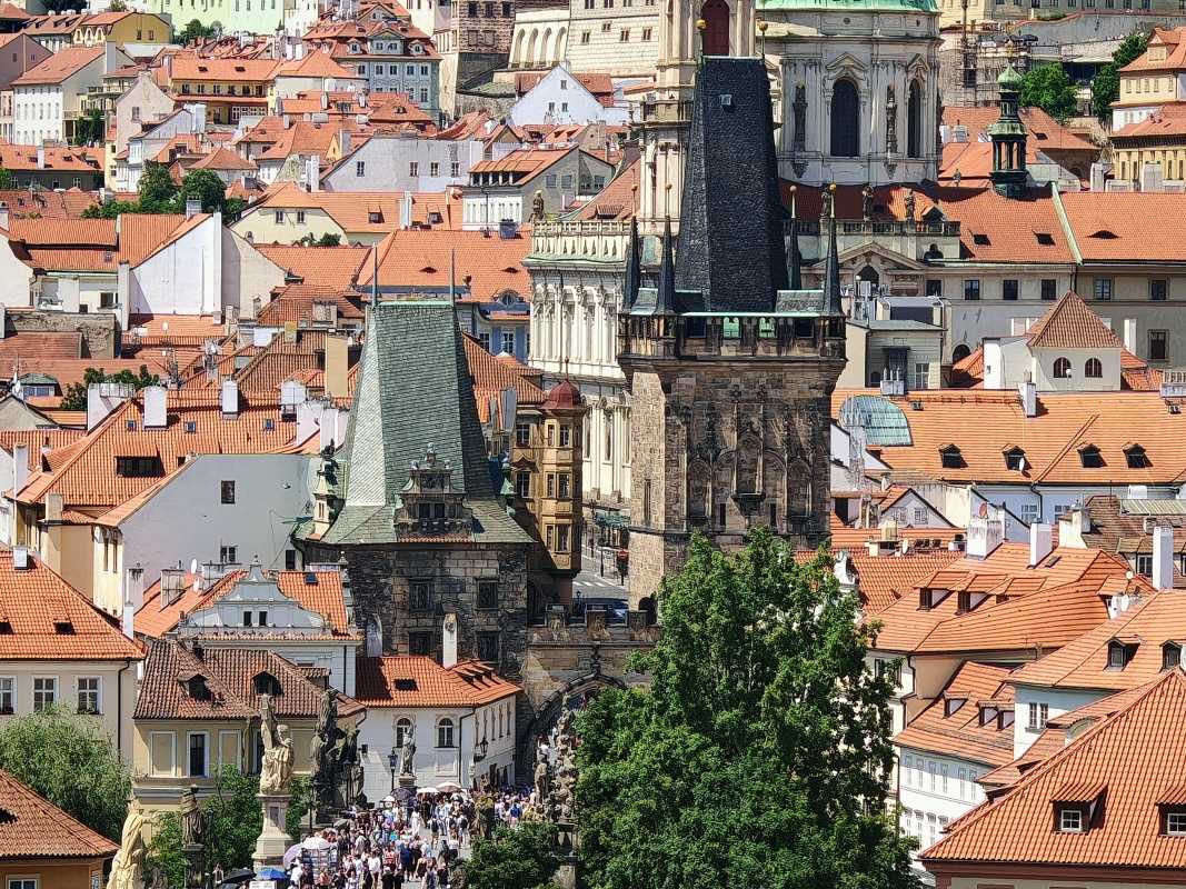 Staromestská mostecká veža, Malostranská mostecká veža