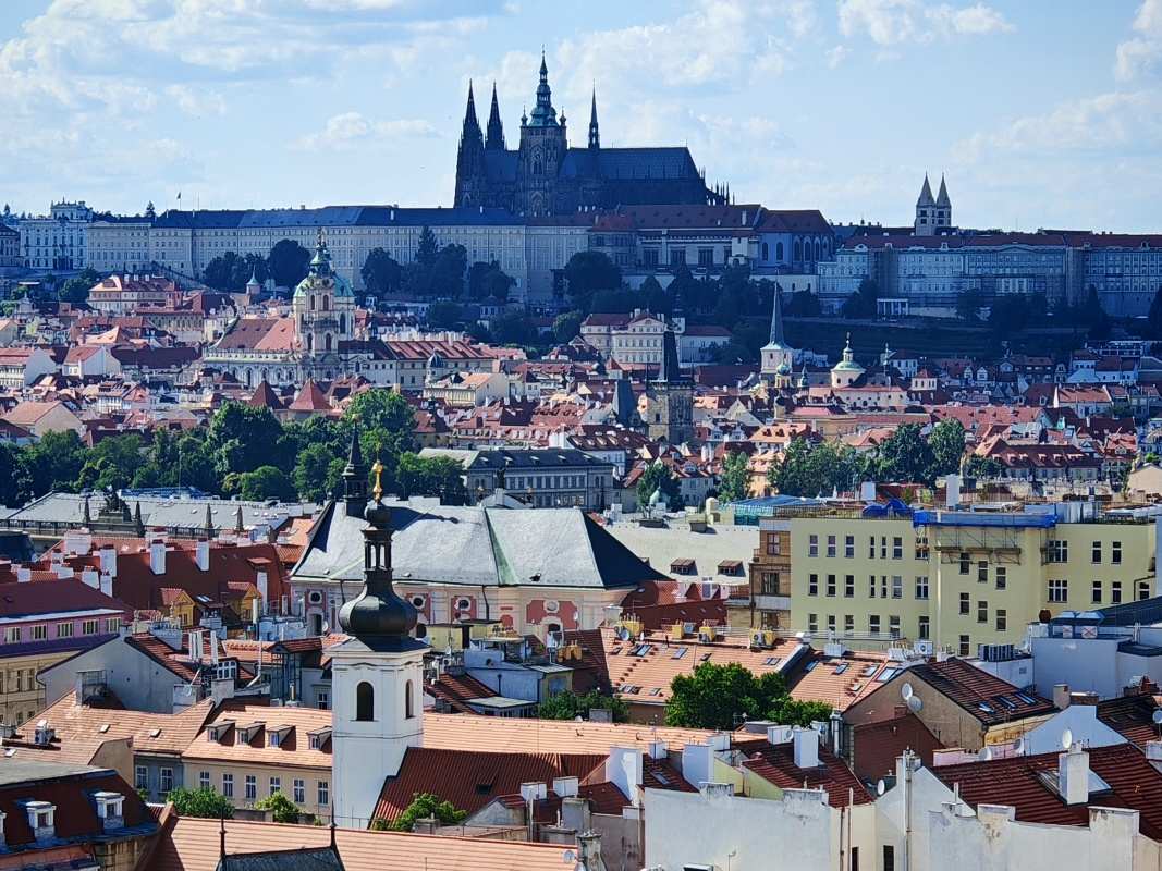 Veža Novomestskej radnice, Pražský hrad