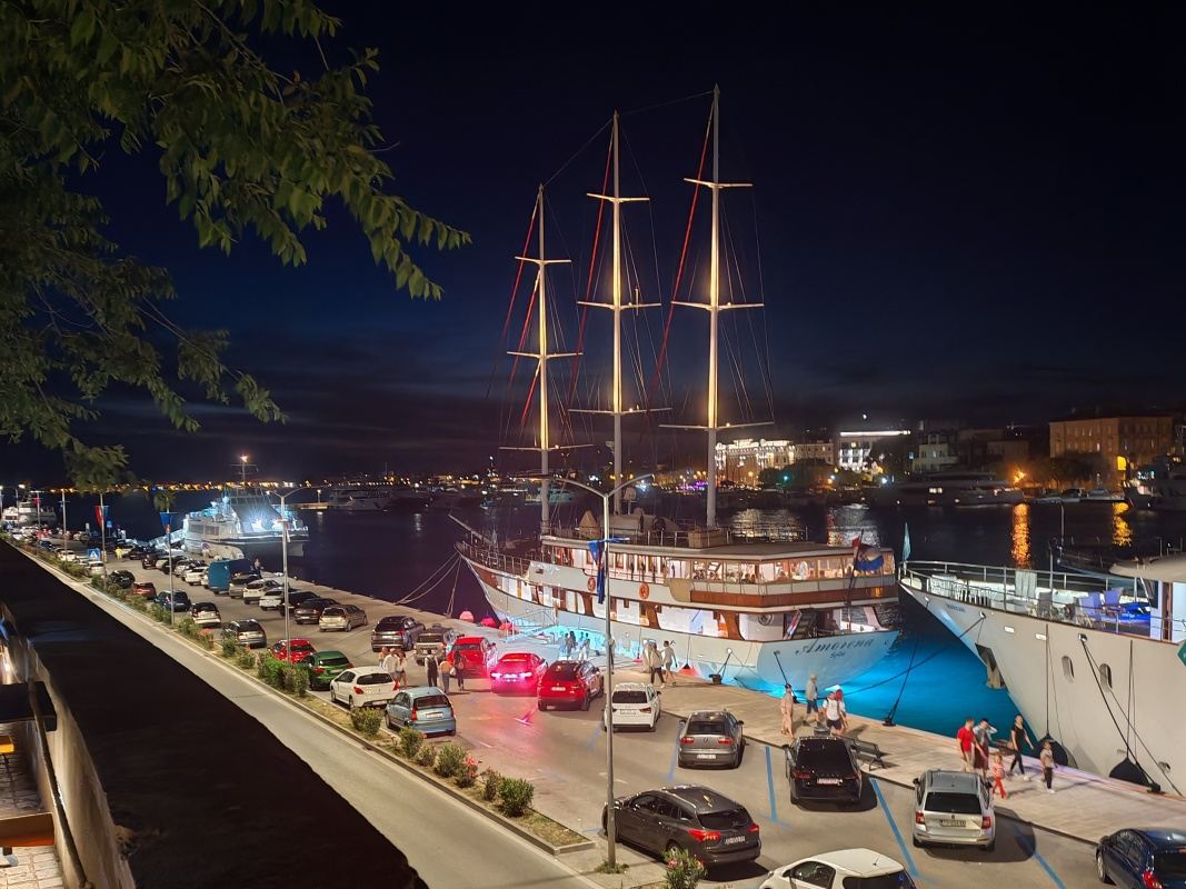 Výhľad na prístav