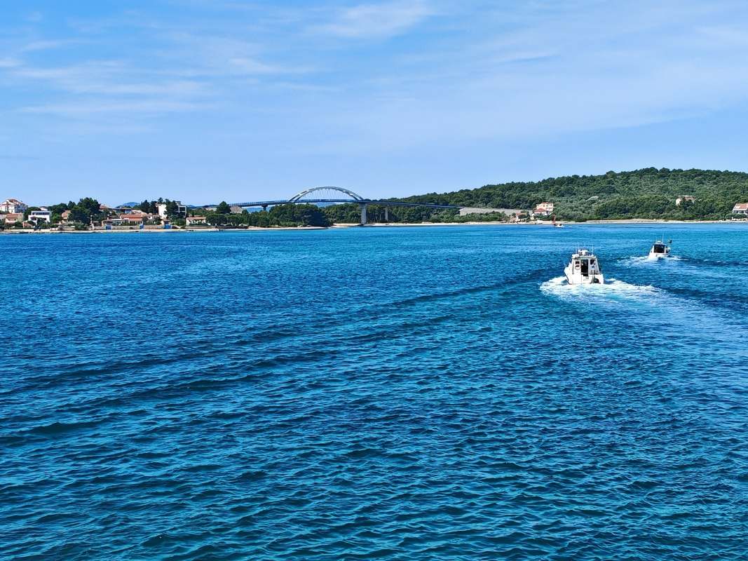 Most Ždrelac - medzi ostrovmi Ugljan a Pašman