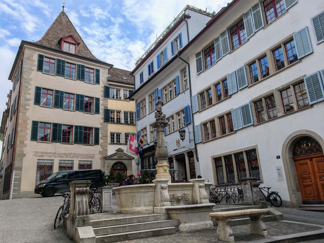 Renesančná fontána Napfbrunnen