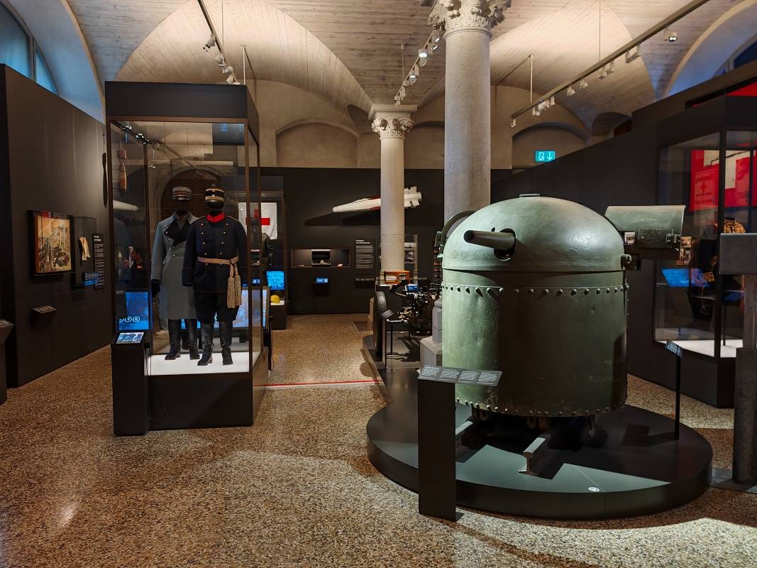 Landesmuseum - zbierky na prízemí