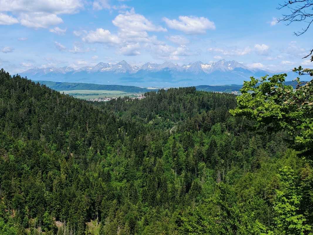 Tomášovský výhľad a výhľad na Vysoké Tatry
