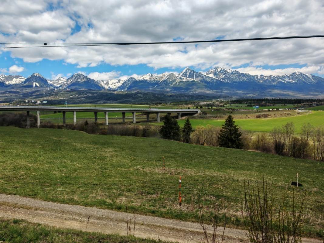 Tatry - vlakom do Bratislavy, Slovak Lines autobusom do Viedne