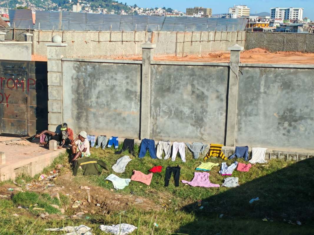 Antananarivo, z letiska na hotel