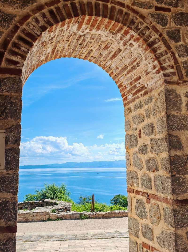 Kostol sv. Klementa Ohridského a Panteleimona