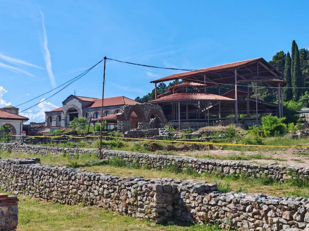 Bazilika Tetraconch je neprístupná