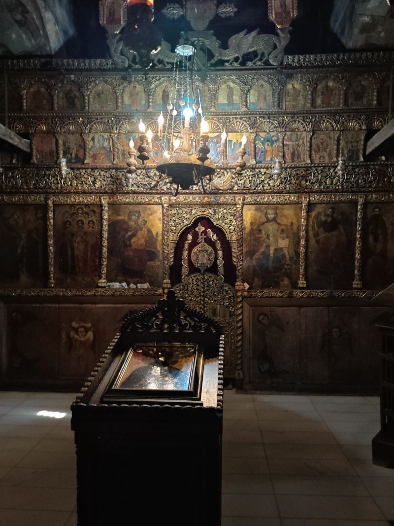 Kláštor sv. Nauma, starý kostol