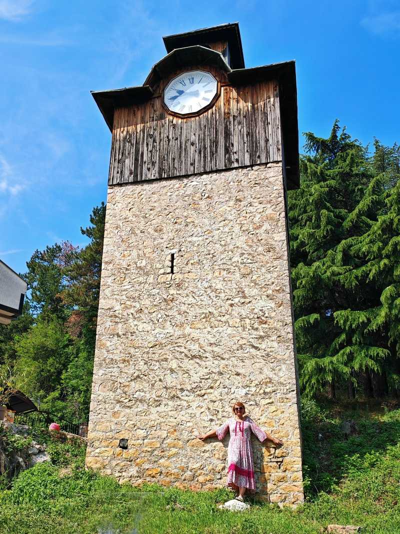 Hodinová veža