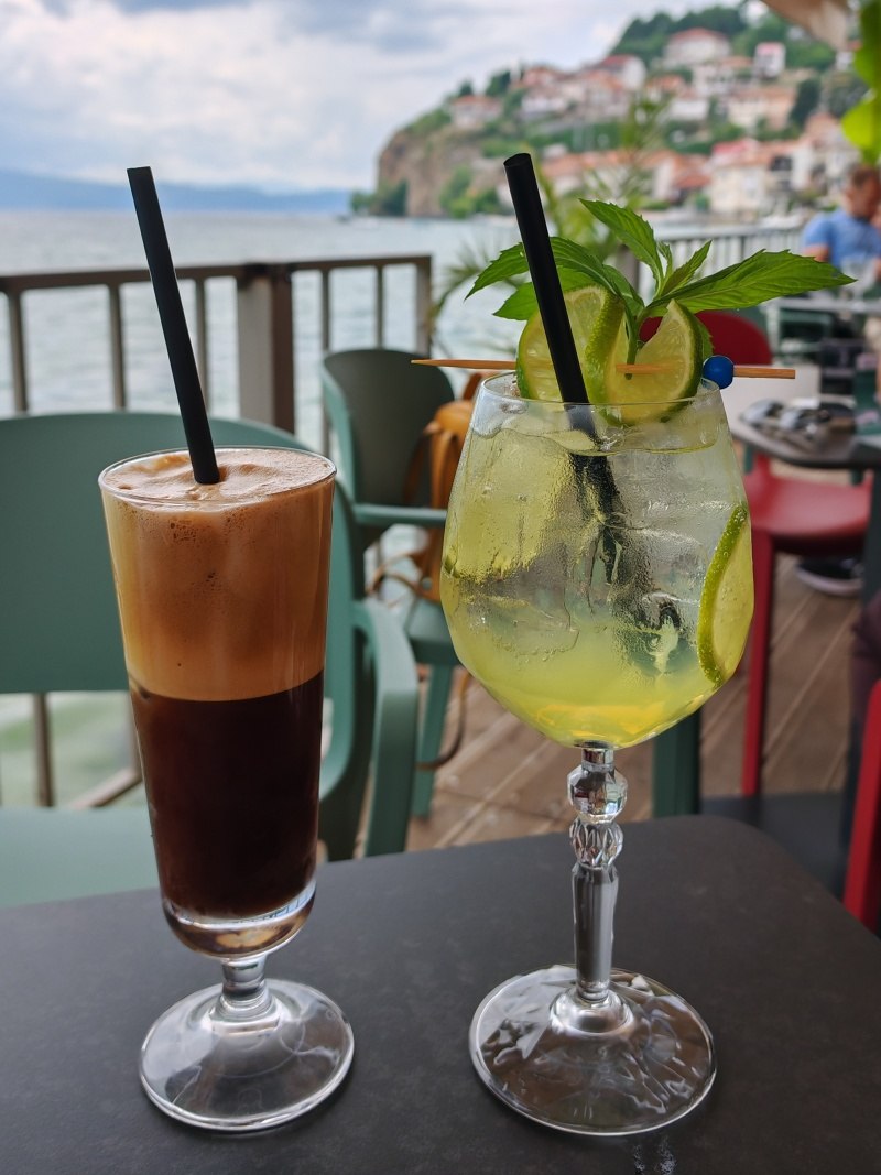 Lemoncello spritz a ľadová káva