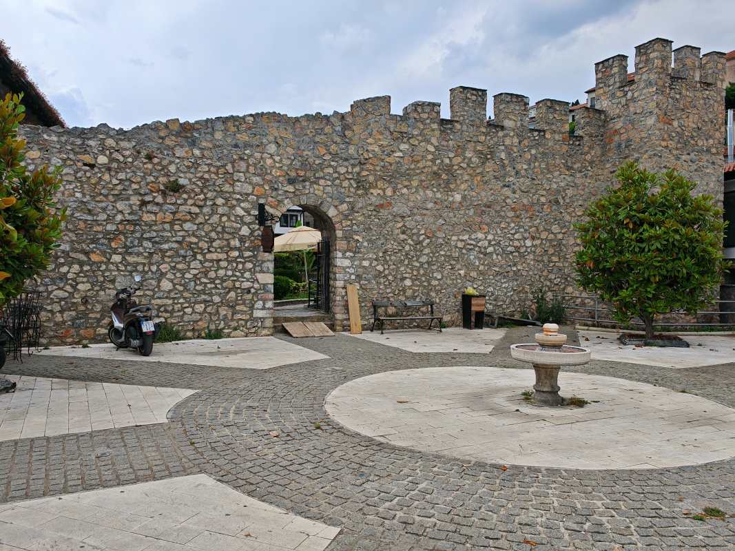 Dolná brána do mesta